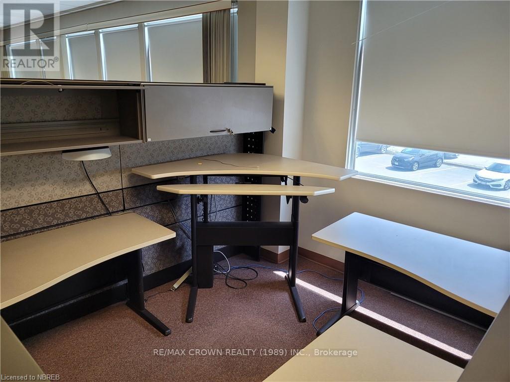 200 - 180 Shirreff Avenue, North Bay (Widdifield), Ontario  P1B 7K9 - Photo 6 - X10708812