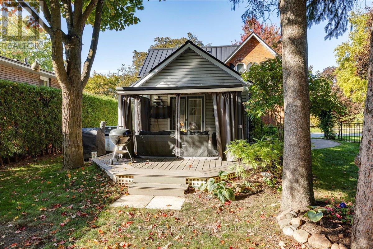 11 King Street, East Gwillimbury (Mt Albert), Ontario  L0G 1M0 - Photo 19 - N12849234