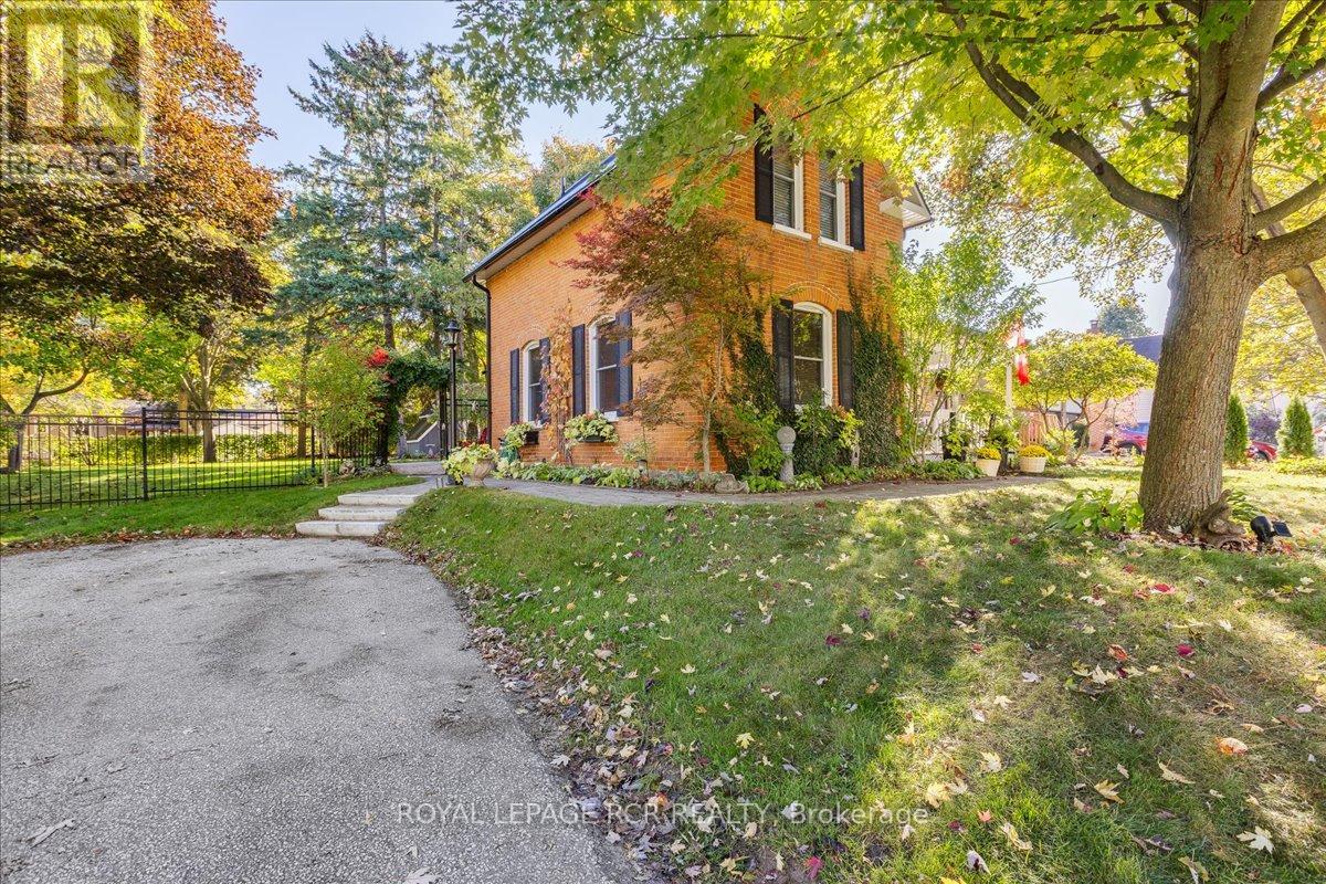 11 King Street, East Gwillimbury (Mt Albert), Ontario  L0G 1M0 - Photo 25 - N12849234