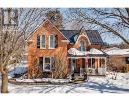 11 KING STREET, East Gwillimbury, Ontario