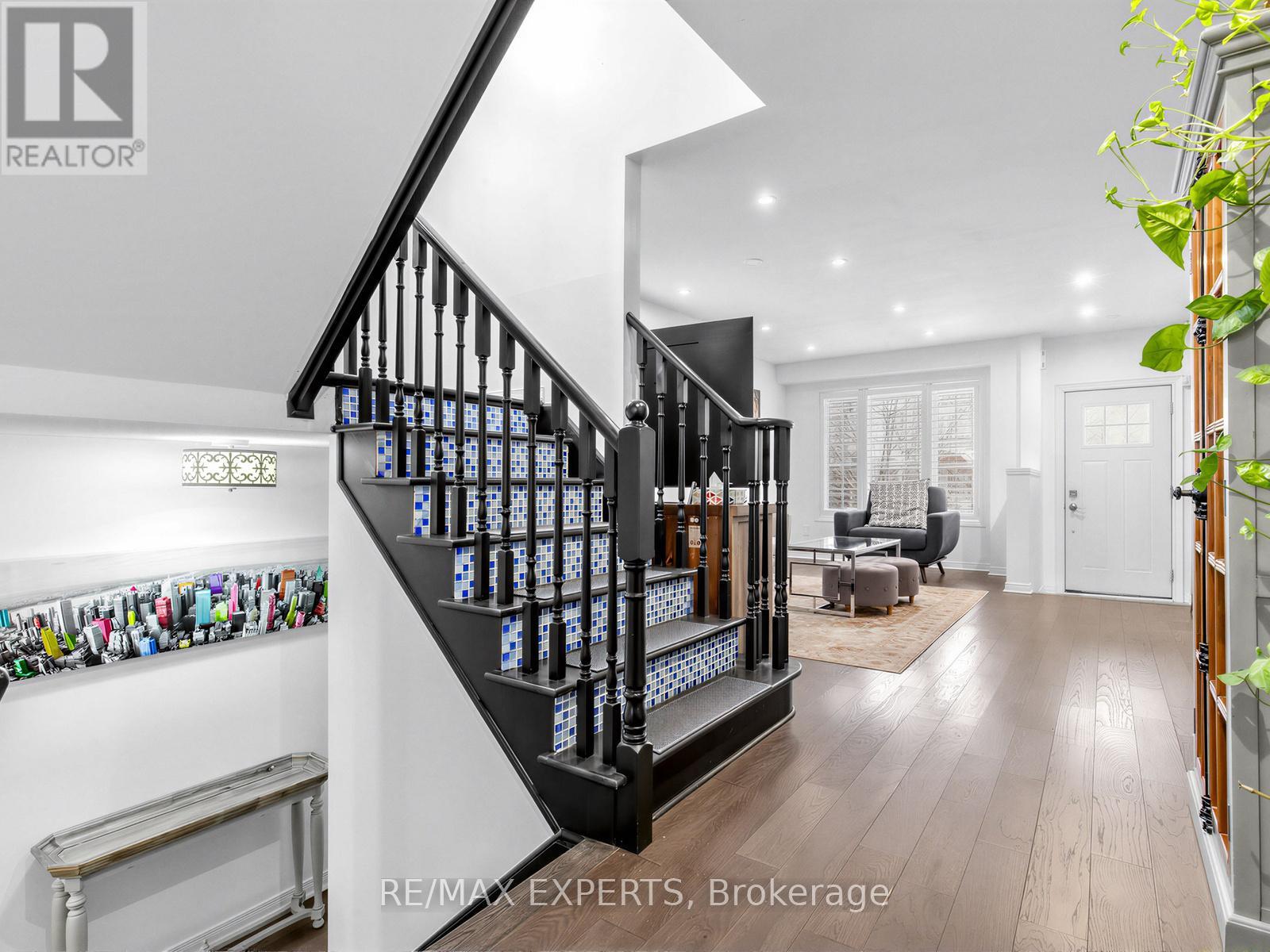 35 Arundel Drive W, Vaughan, Ontario  L4H 2E6 - Photo 10 - N12849298