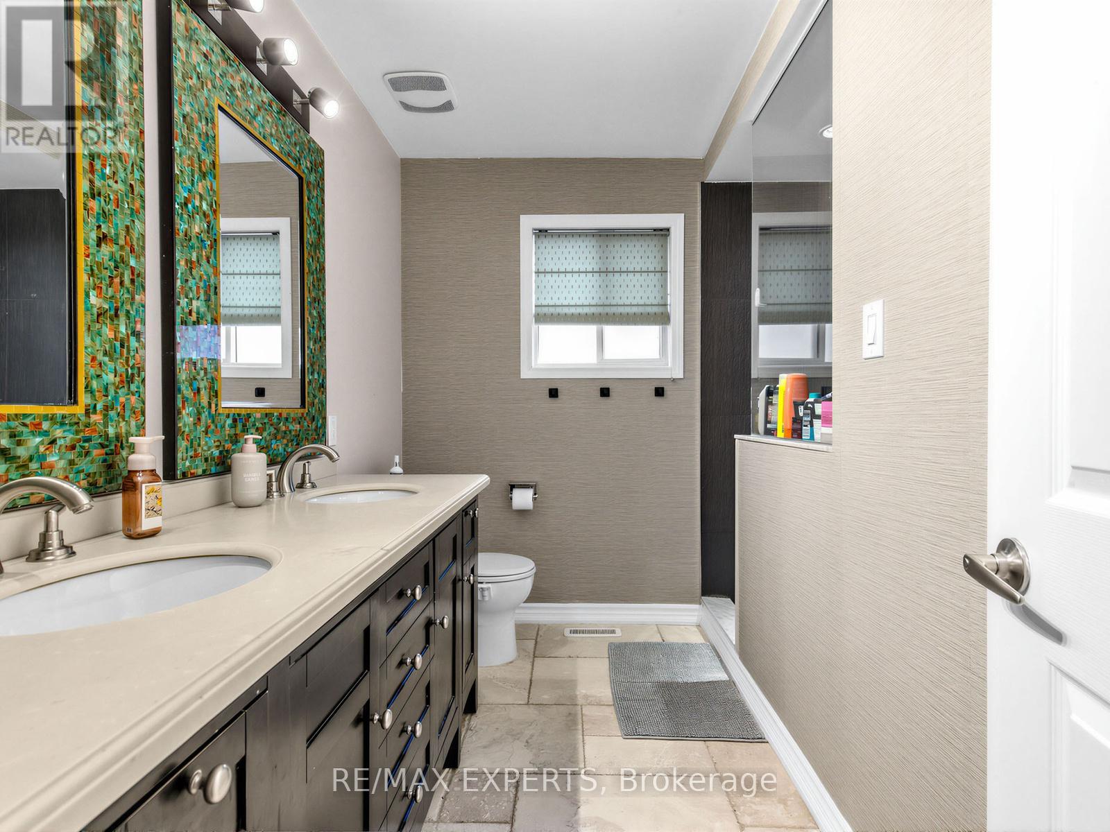 35 Arundel Drive W, Vaughan, Ontario  L4H 2E6 - Photo 25 - N12849298