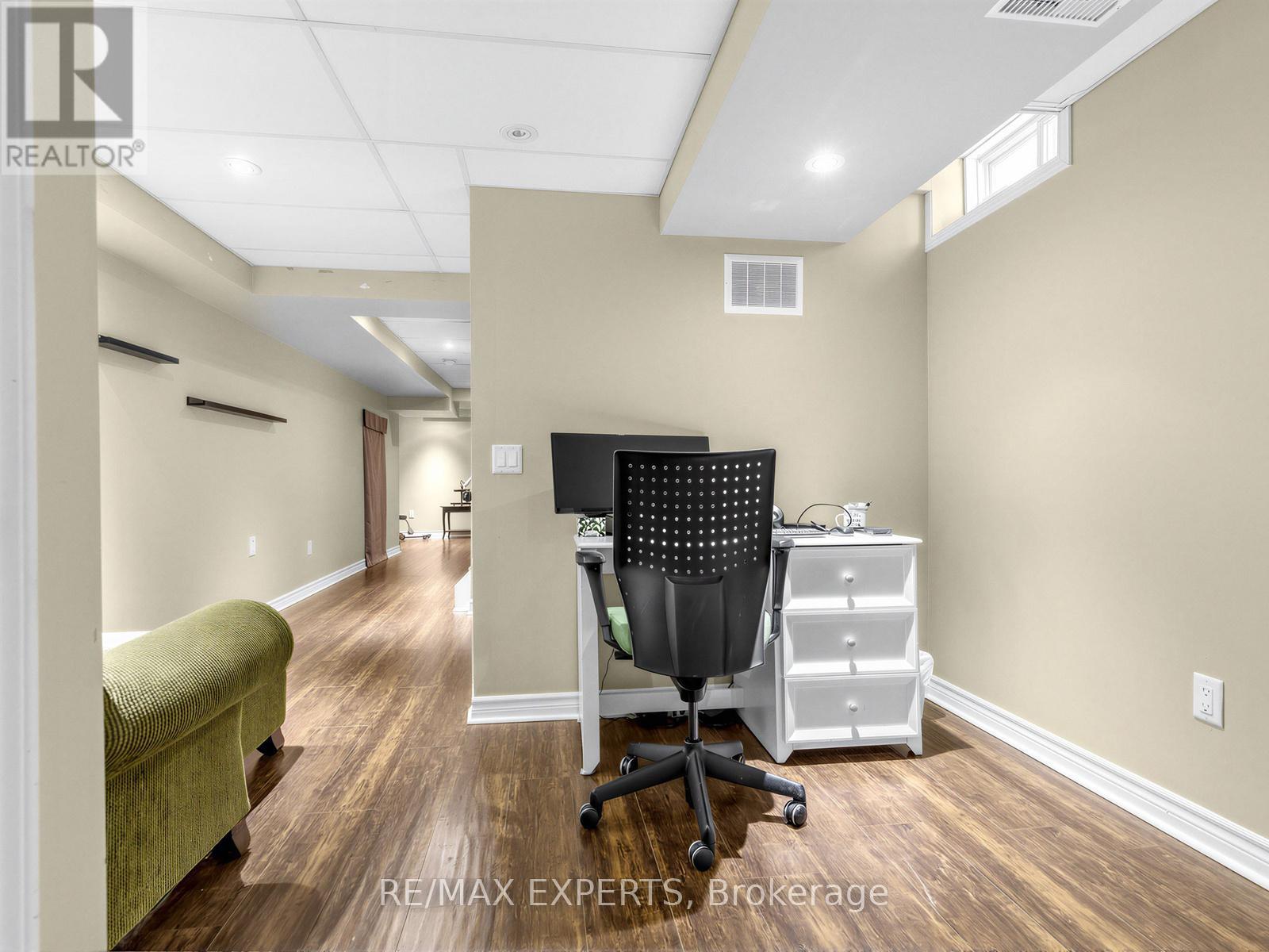 35 Arundel Drive W, Vaughan, Ontario  L4H 2E6 - Photo 30 - N12849298