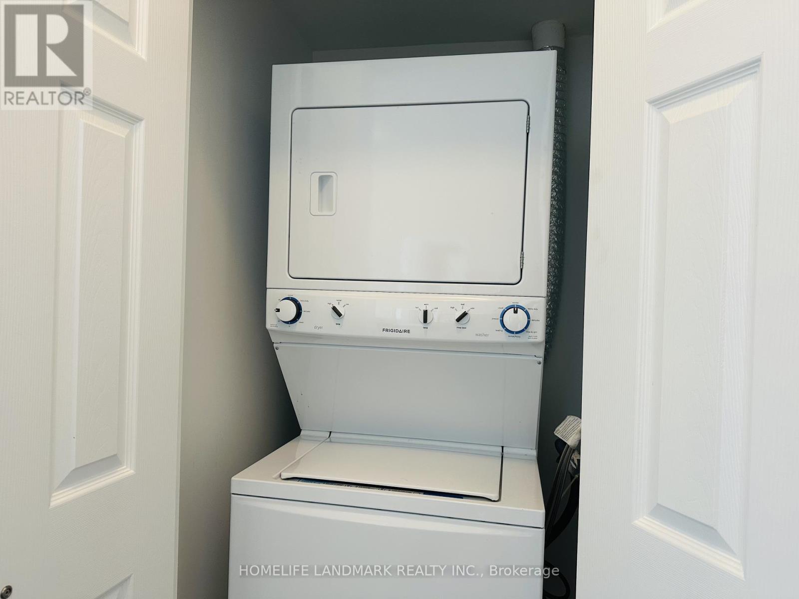 Ph02 - 11611 Yonge Street, Richmond Hill, Ontario  L4E 3N8 - Photo 9 - N12849366