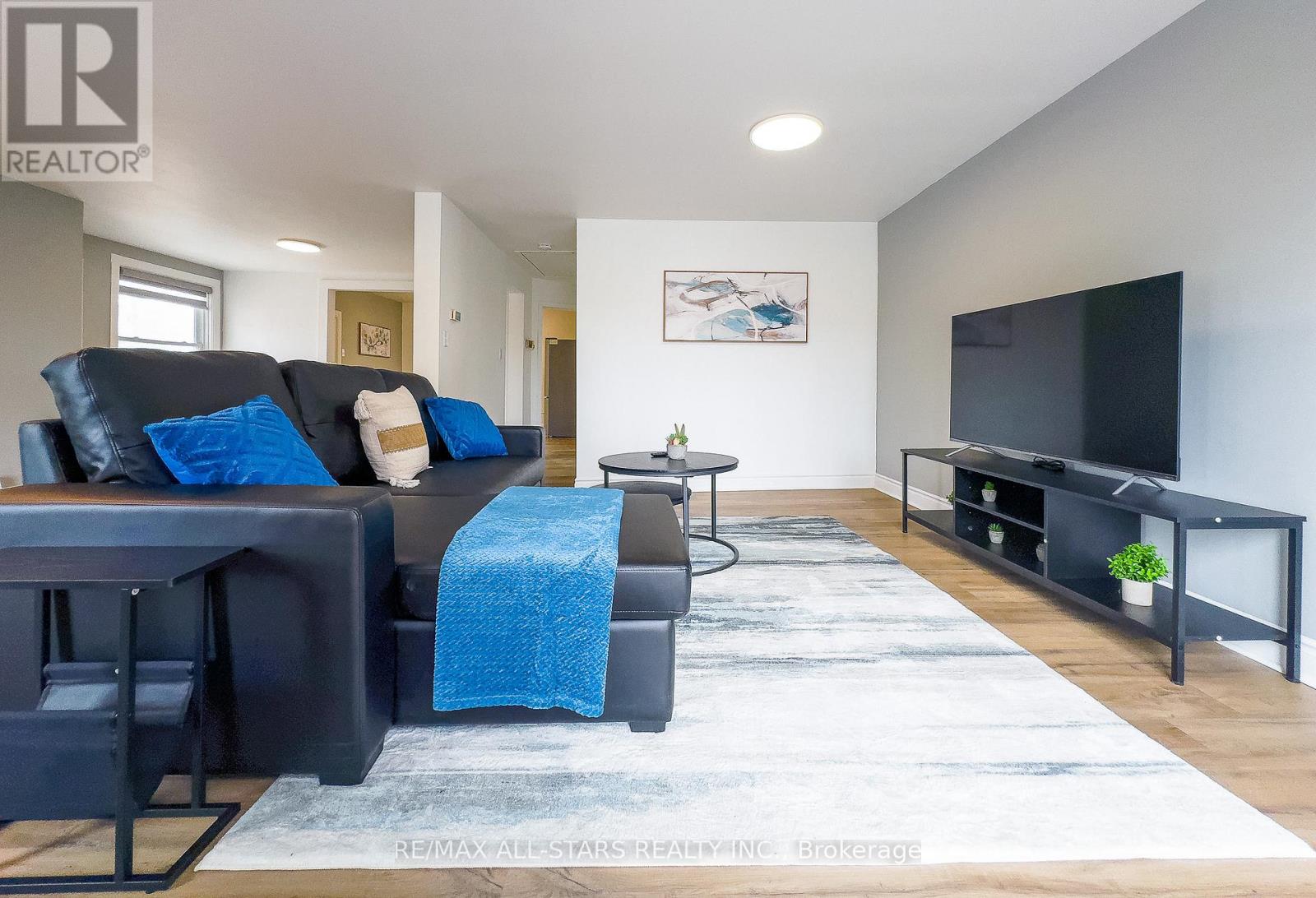 8 - 36 Main Street, Kawartha Lakes, Ontario  K0M 1A0 - Photo 2 - X12843146