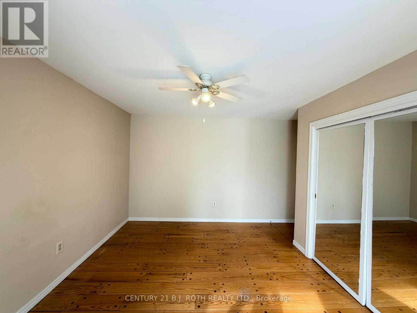 Main - 141 Gunn Street, Barrie (Wellington), Ontario  L4M 2H6 - Photo 10 - S12849434