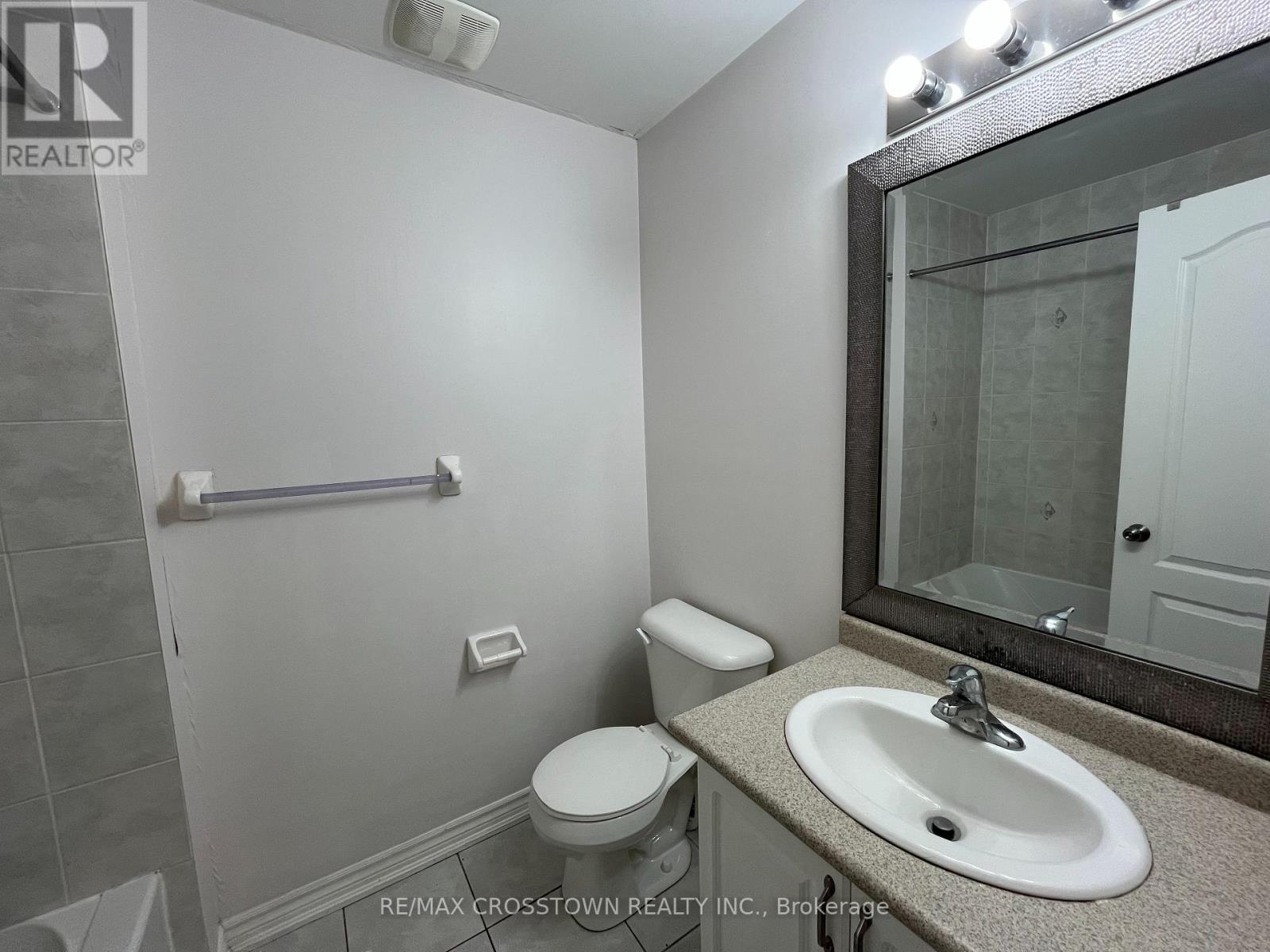 21 - 90 Sovereign's Gate, Barrie, Ontario  L4N 0Y9 - Photo 14 - S12849448