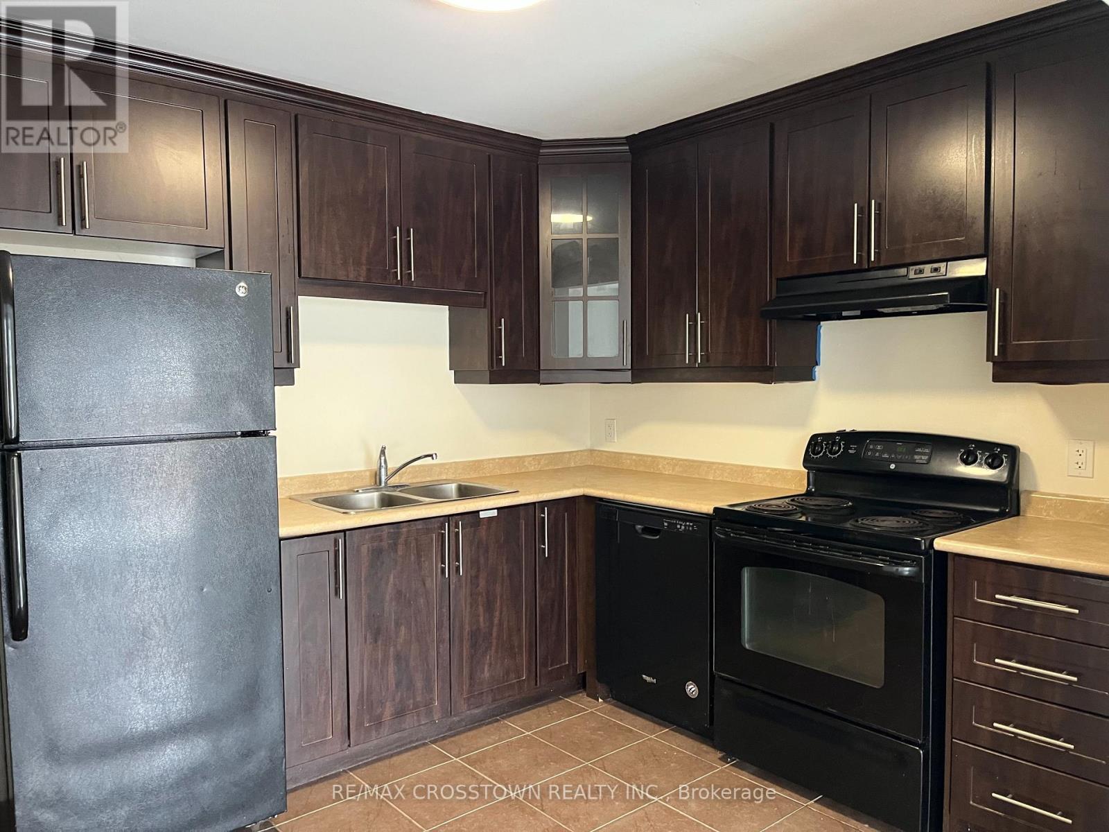 21 - 90 Sovereign's Gate, Barrie, Ontario  L4N 0Y9 - Photo 5 - S12849448