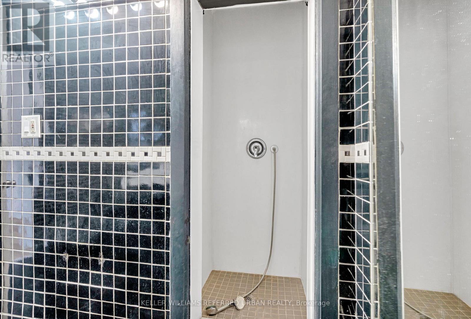 66 Dunlop Street W, Barrie, Ontario  L4N 1A4 - Photo 22 - S12849462