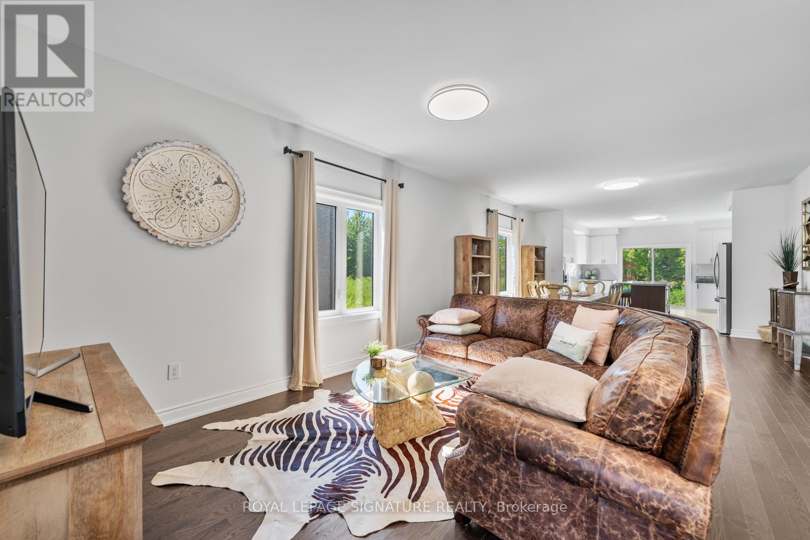 8 Misty Ridge Road, Wasaga Beach, Ontario  L9Z 0R8 - Photo 8 - S12849544