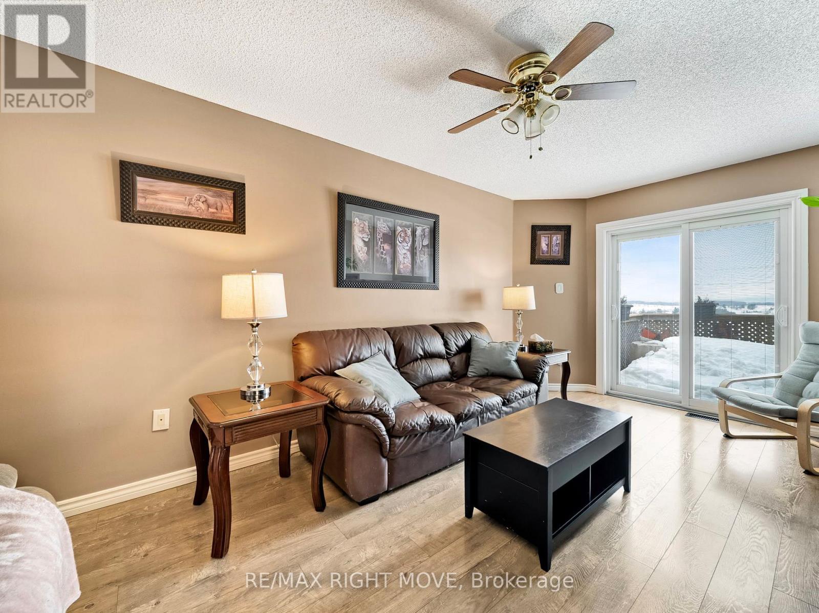 42 Sundew Drive, Barrie (Holly), Ontario  L4N 9L8 - Photo 12 - S12849642