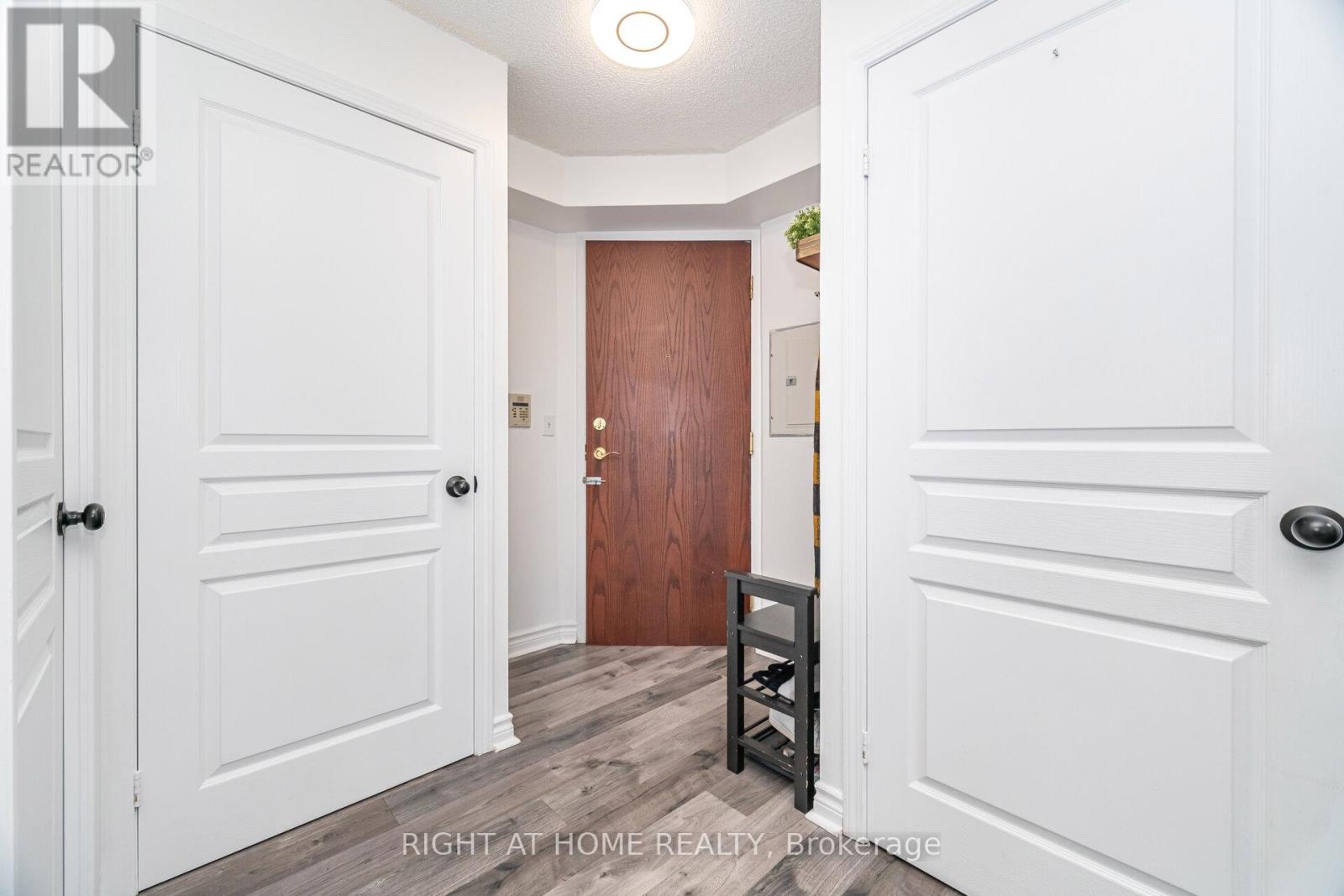 1211 - 2545 Erin Centre Boulevard, Mississauga, Ontario  L5M 6Z9 - Photo 28 - W12848102