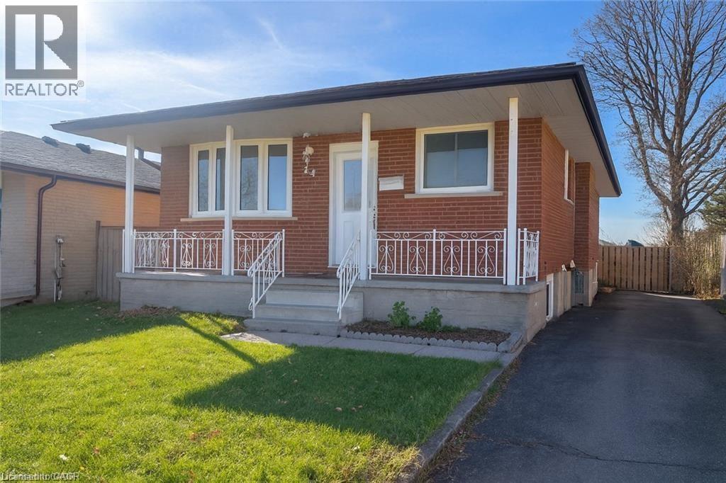 14 Grenadier Road Unit# Upper, Cambridge, Ontario  N1R 6E7 - Photo 2 - 40809656