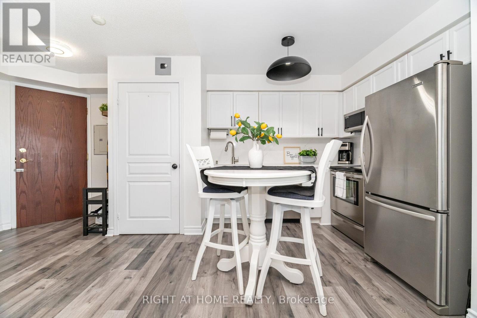 1211 - 2545 Erin Centre Boulevard, Mississauga, Ontario  L5M 6Z9 - Photo 39 - W12848102