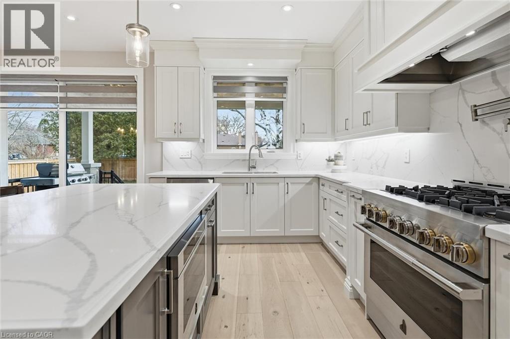 2229 Tallman Avenue, Burlington, Ontario  L7R 1R2 - Photo 17 - 40799041