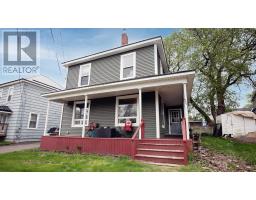 29 Wellington Street, Amherst, Nova Scotia