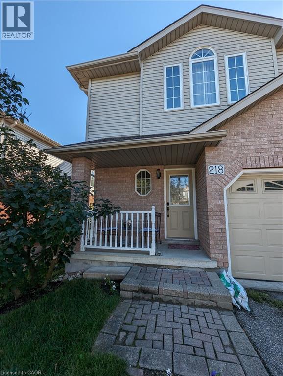 218 Dearborn Boulevard, Waterloo, Ontario  N2J 4Y3 - Photo 3 - 40808364