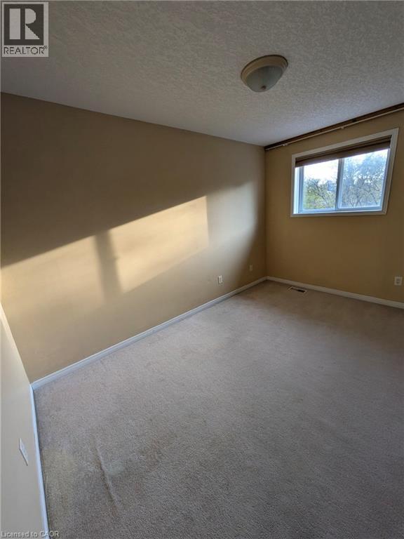 218 Dearborn Boulevard, Waterloo, Ontario  N2J 4Y3 - Photo 12 - 40808364