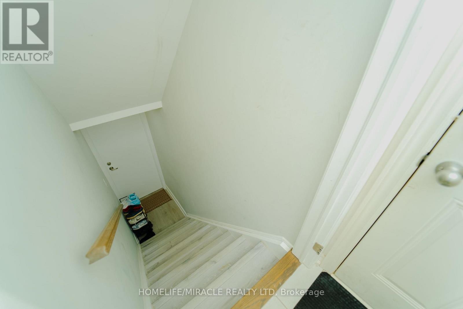 18 Truffle Court, Brampton, Ontario  L7A 5A6 - Photo 38 - W12849242