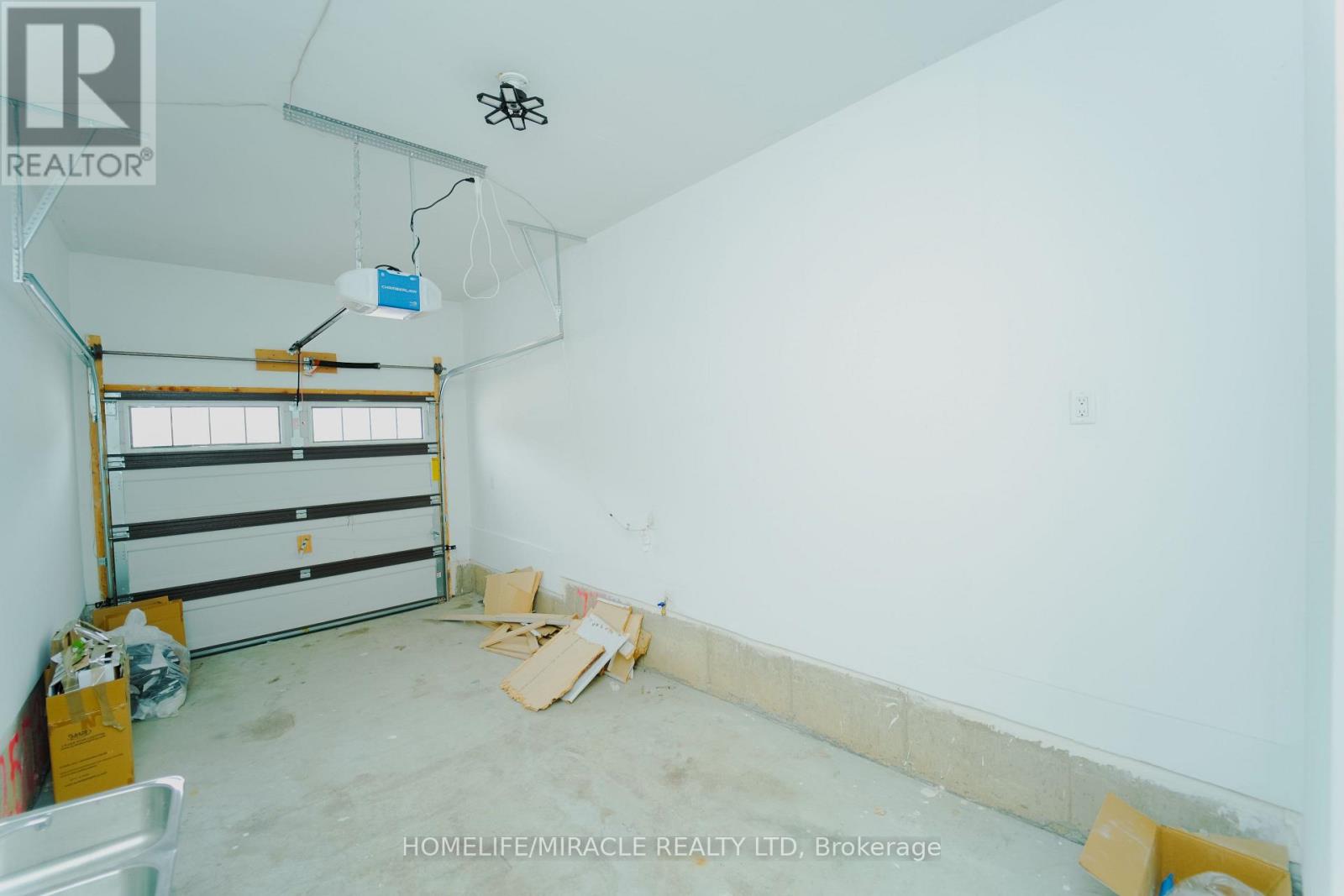 18 Truffle Court, Brampton, Ontario  L7A 5A6 - Photo 46 - W12849242