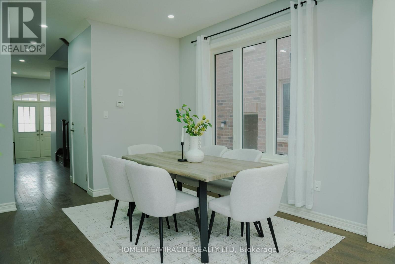 18 Truffle Court, Brampton, Ontario  L7A 5A6 - Photo 7 - W12849242