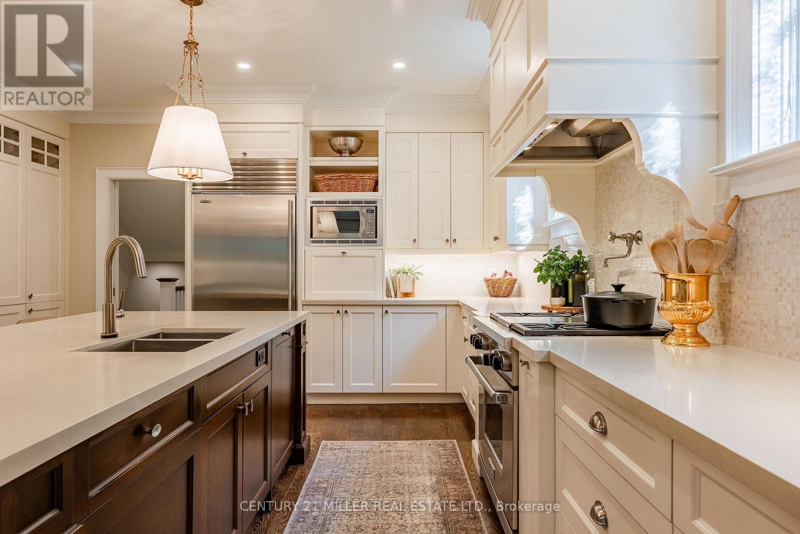 166 Watson Avenue, Oakville, Ontario  L6J 3T7 - Photo 12 - W12849250