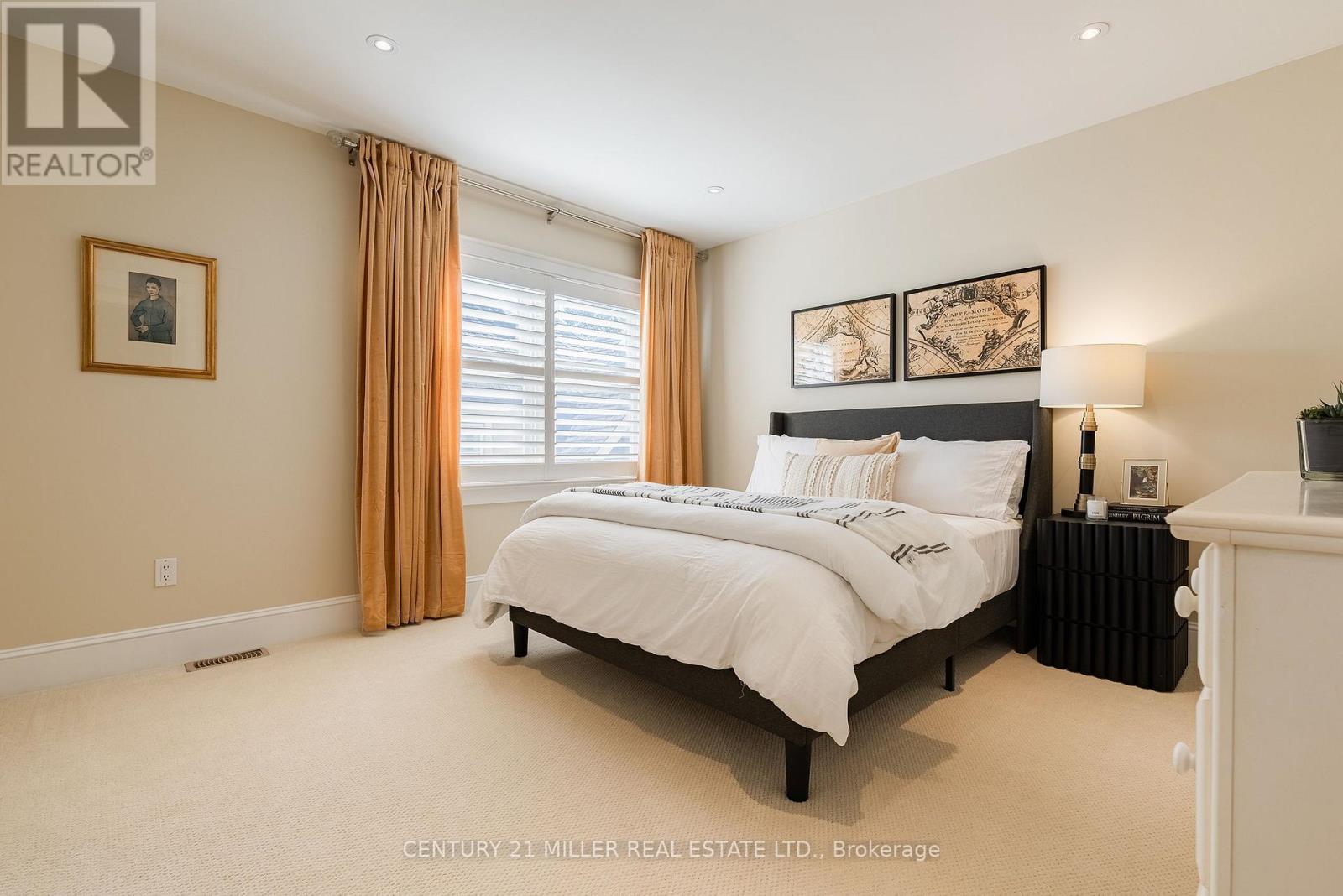 166 Watson Avenue, Oakville, Ontario  L6J 3T7 - Photo 27 - W12849250