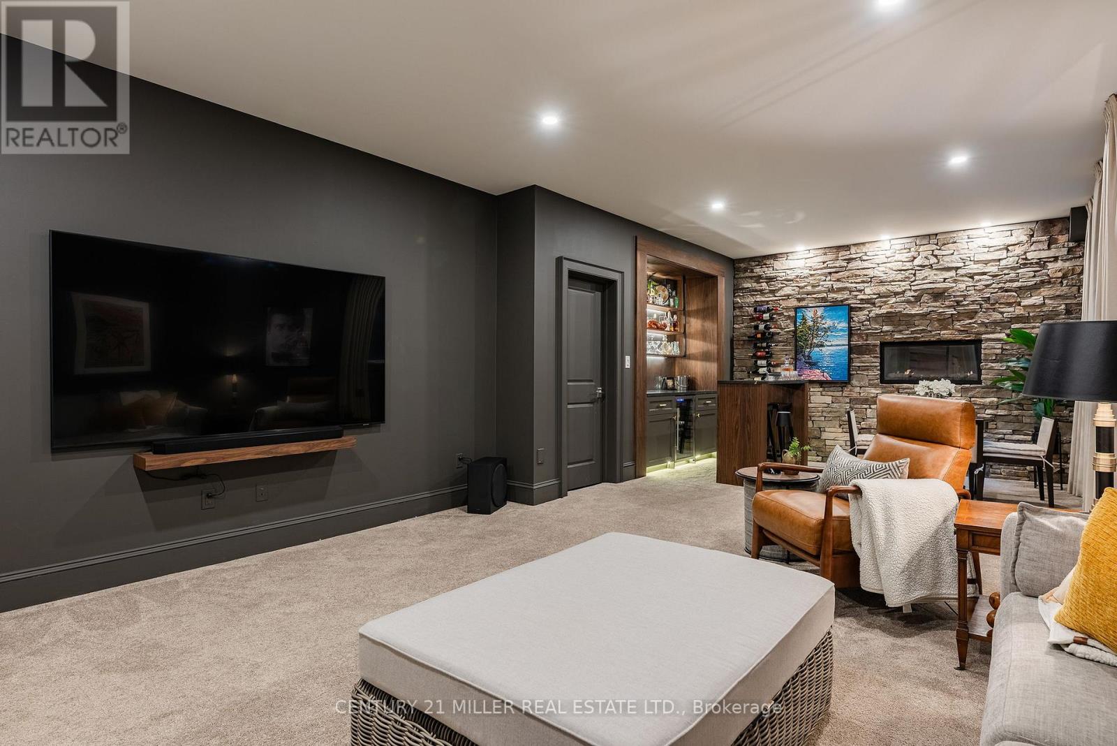 166 Watson Avenue, Oakville, Ontario  L6J 3T7 - Photo 36 - W12849250