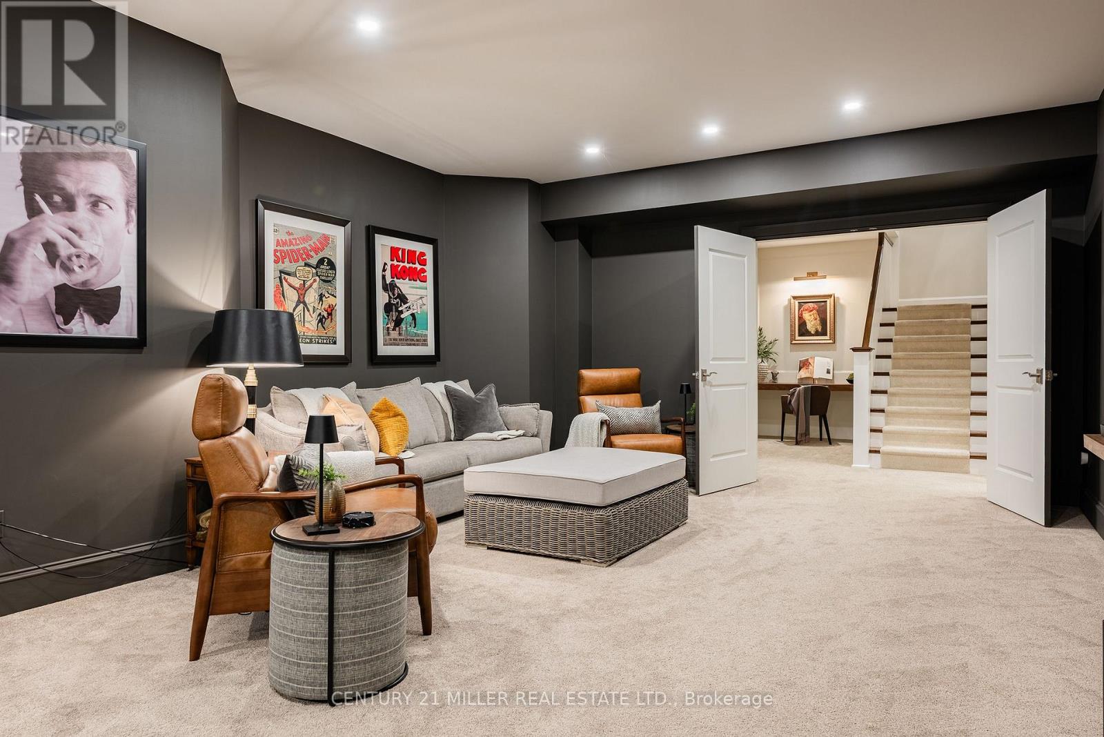 166 Watson Avenue, Oakville, Ontario  L6J 3T7 - Photo 38 - W12849250