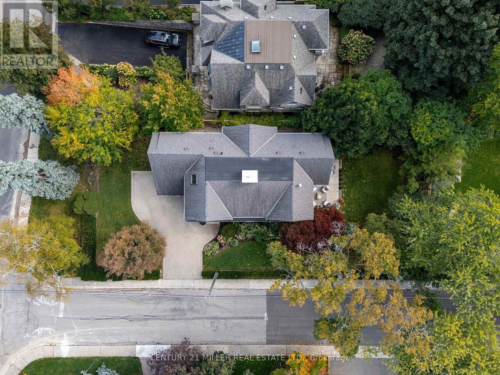 166 Watson Avenue, Oakville, Ontario  L6J 3T7 - Photo 48 - W12849250