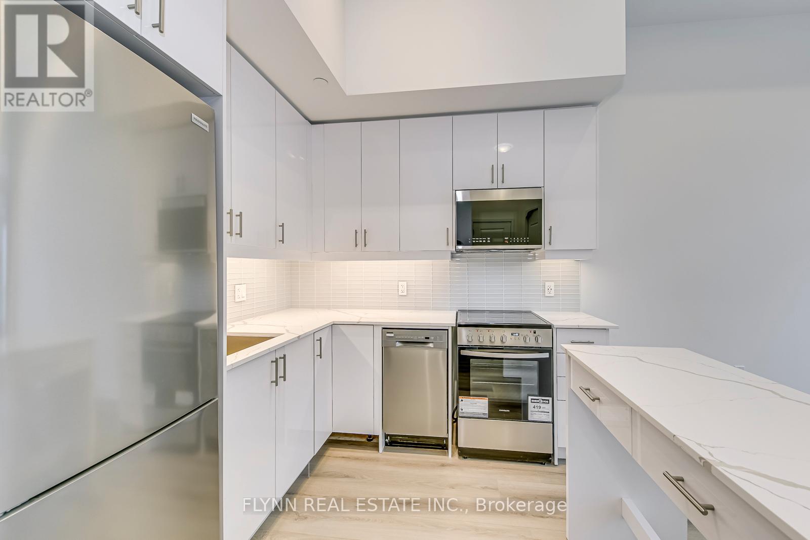 402 - 2333 Khalsa Gate, Oakville, Ontario  L6M 0X7 - Photo 13 - W12849264