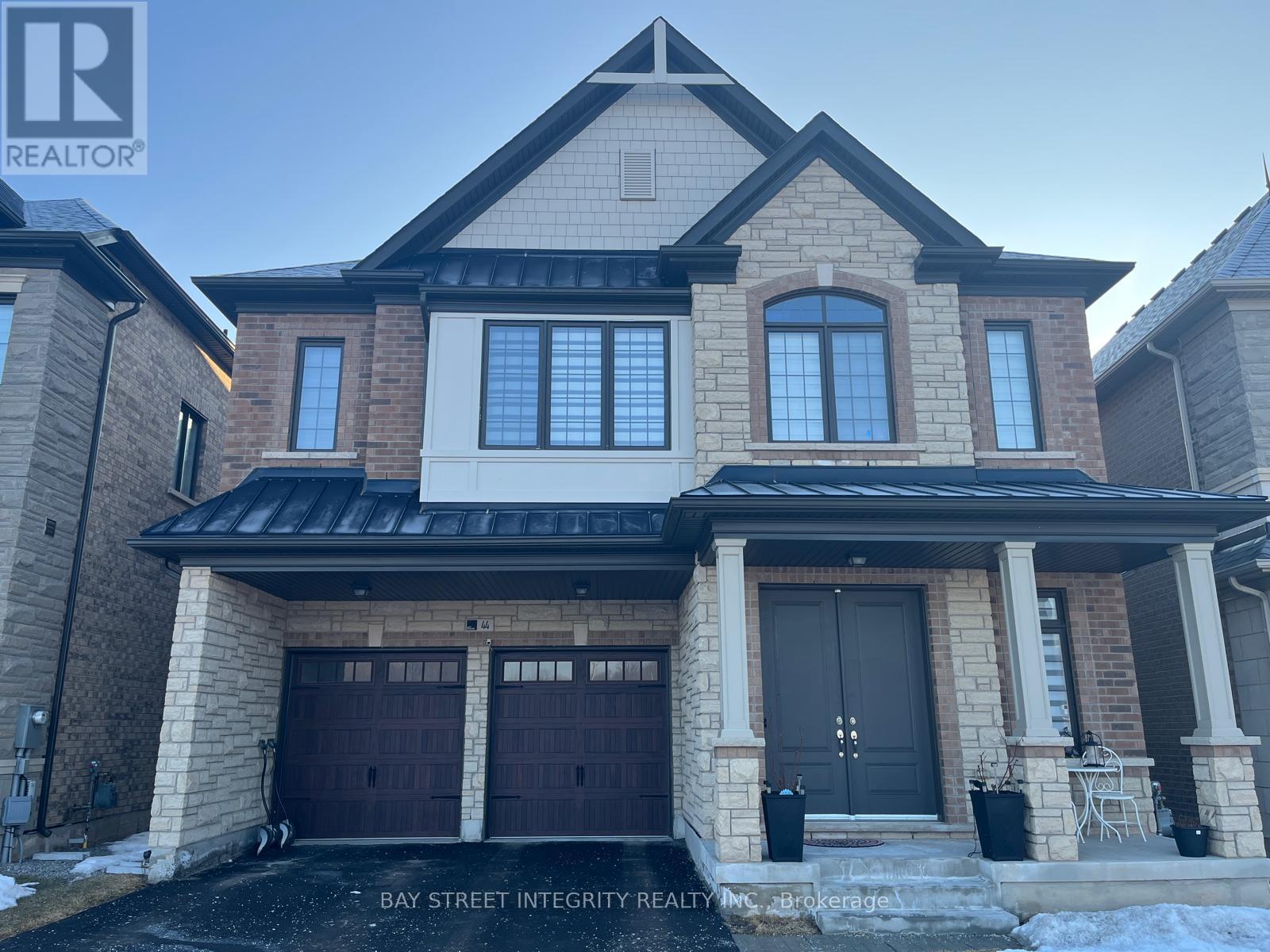 44 SETTLERS ROAD E, Oakville, Ontario
