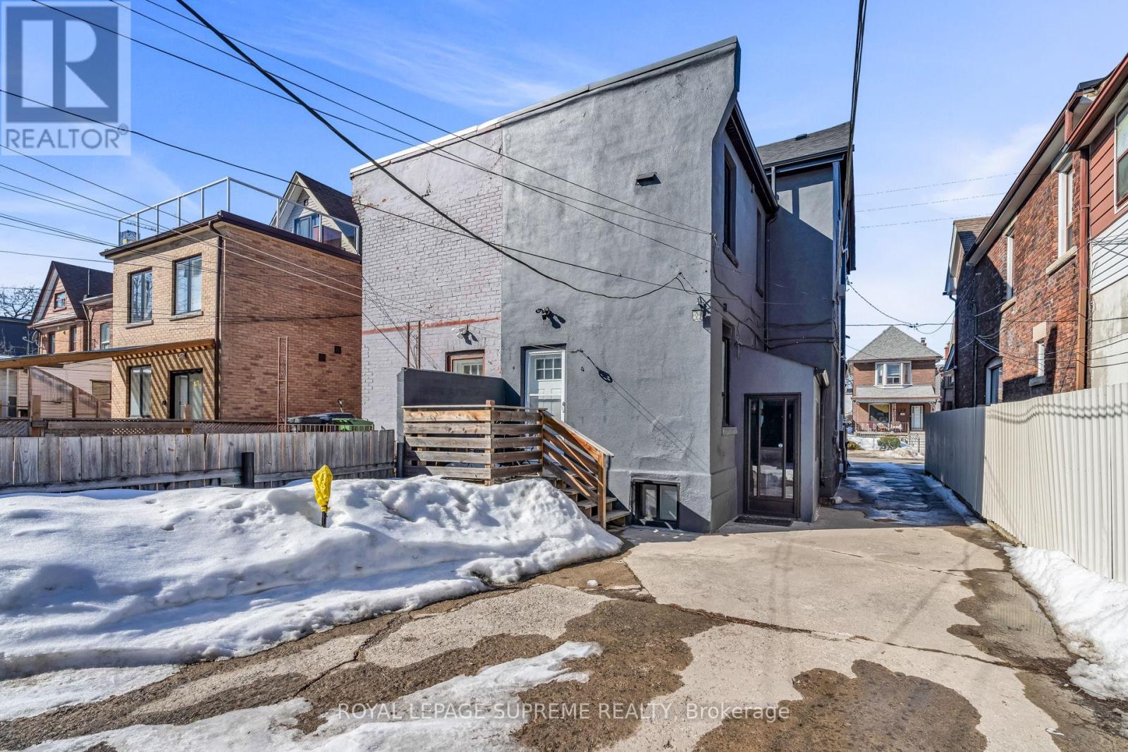 157 Wallace Avenue, Toronto, Ontario  M6H 1V1 - Photo 13 - W12849280