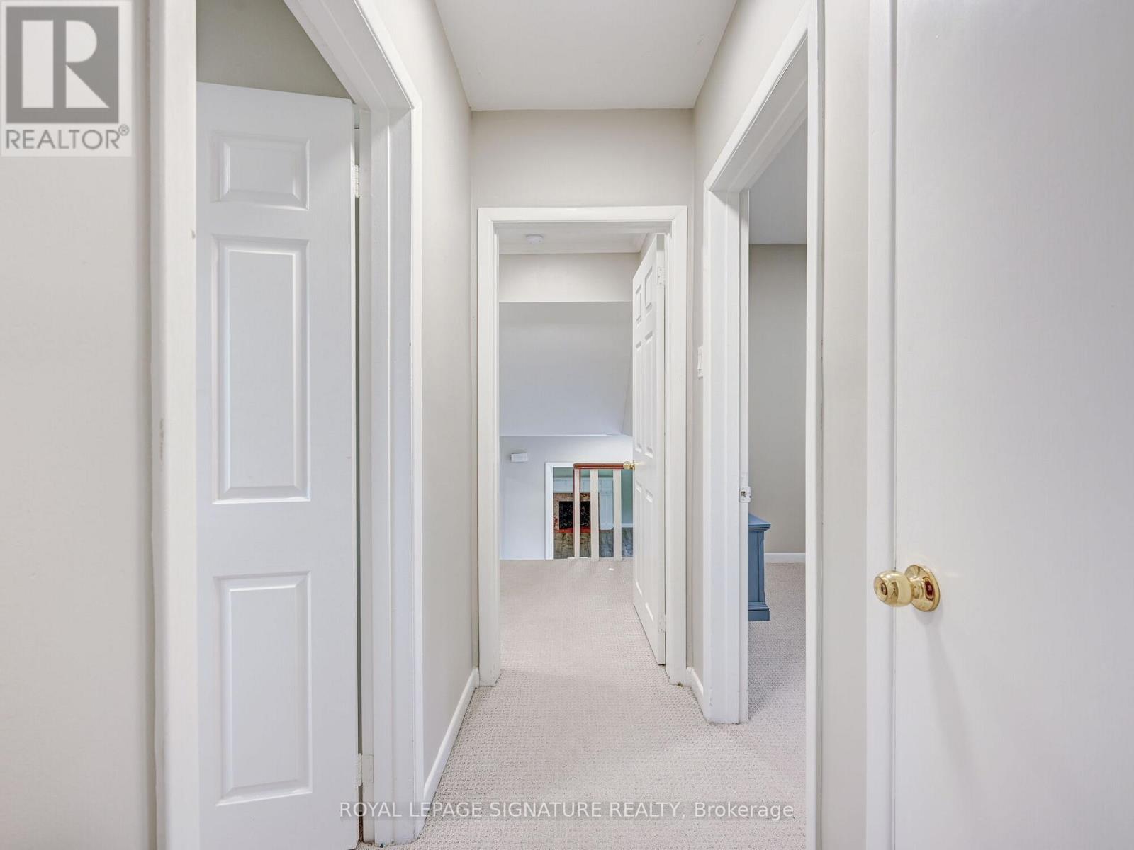 251 Third Line, Oakville, Ontario  L6L 4A2 - Photo 17 - W12849308