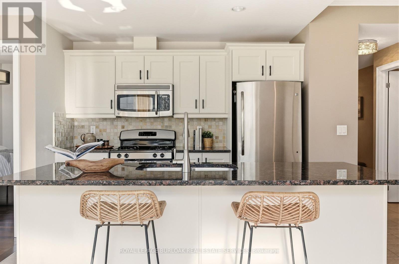 804 - 360 Pearl Street, Burlington, Ontario  L7R 1E1 - Photo 7 - W12849368