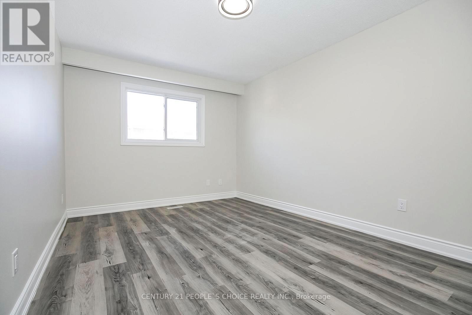 106 Winterfold Drive, Brampton, Ontario  L6V 3T3 - Photo 22 - W12849398