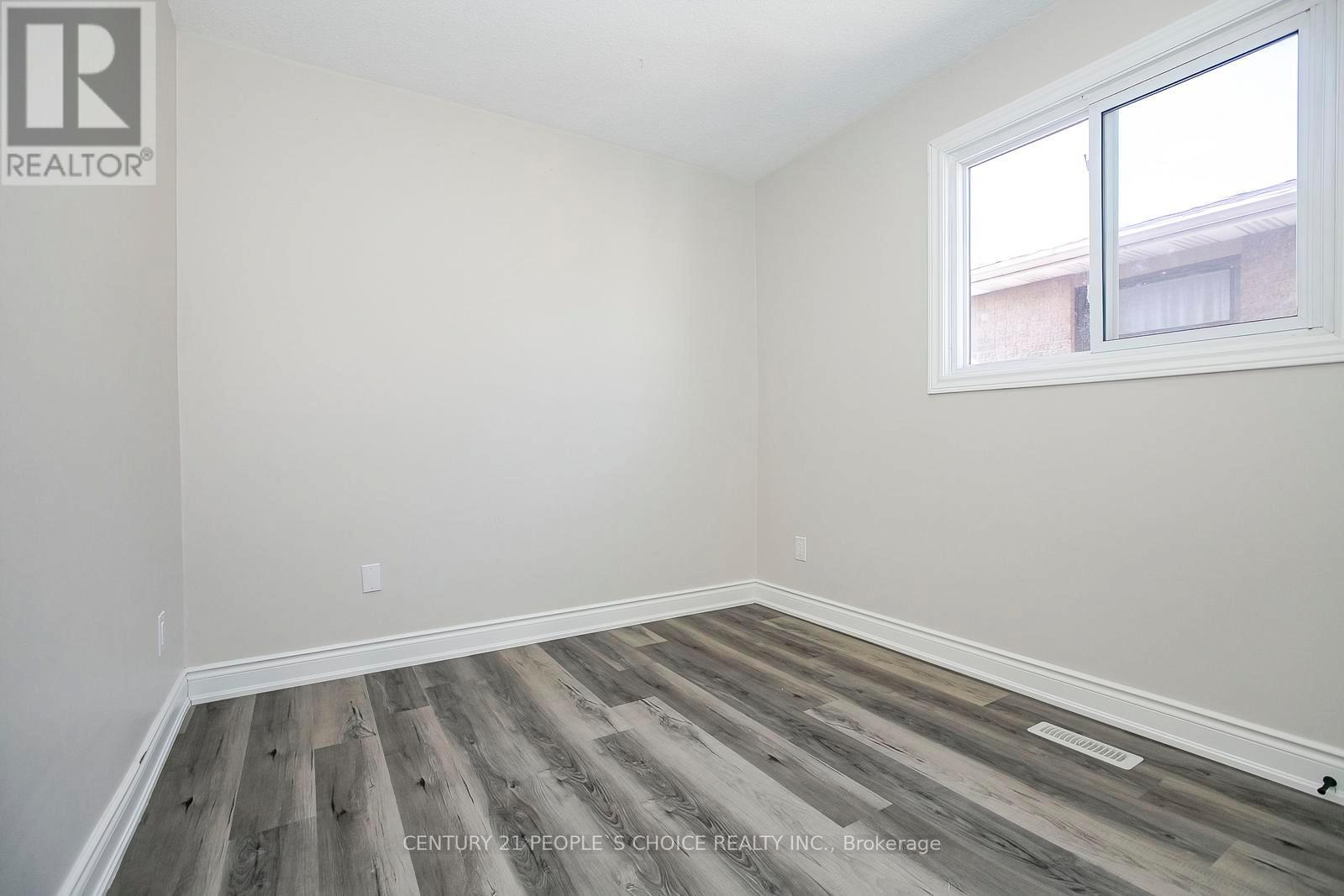 106 Winterfold Drive, Brampton, Ontario  L6V 3T3 - Photo 31 - W12849398