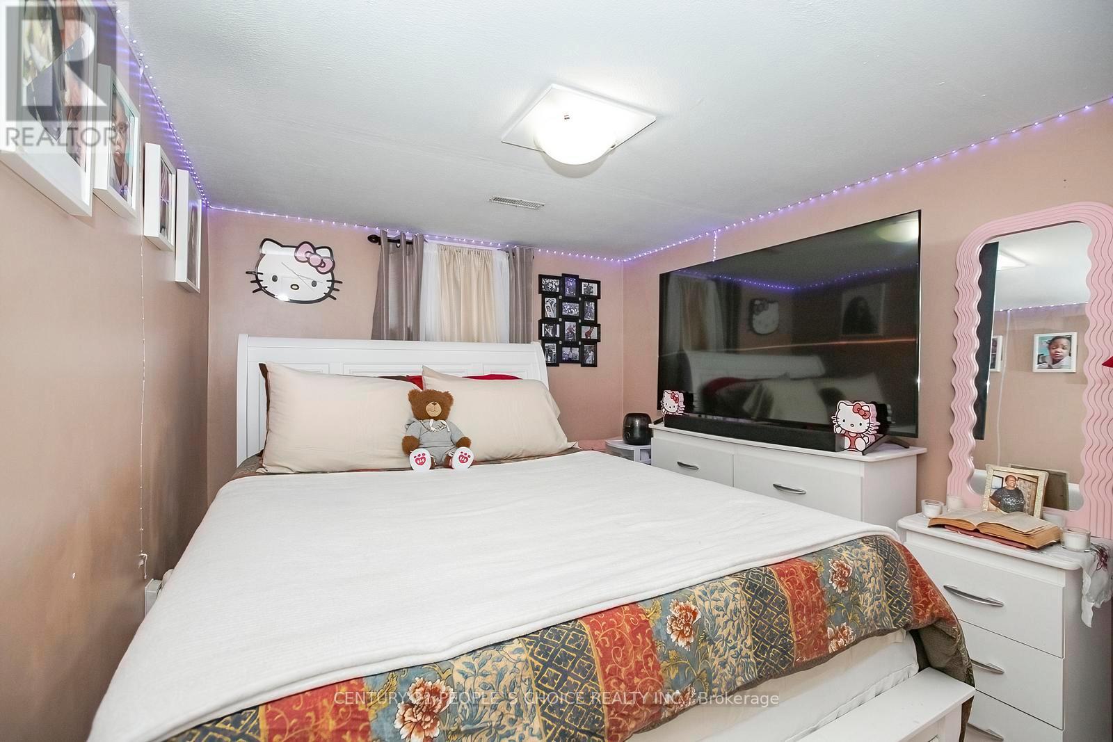 106 Winterfold Drive, Brampton, Ontario  L6V 3T3 - Photo 38 - W12849398