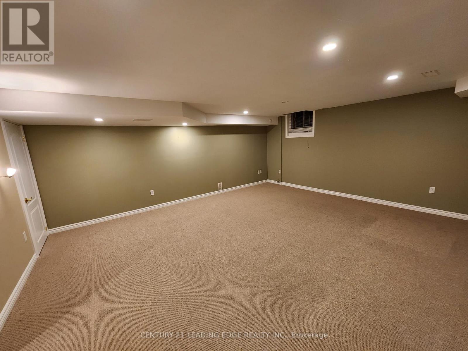 Lower - 1136 Hickory Hollow Glen, Mississauga, Ontario  L5W 1Z8 - Photo 7 - W12849440