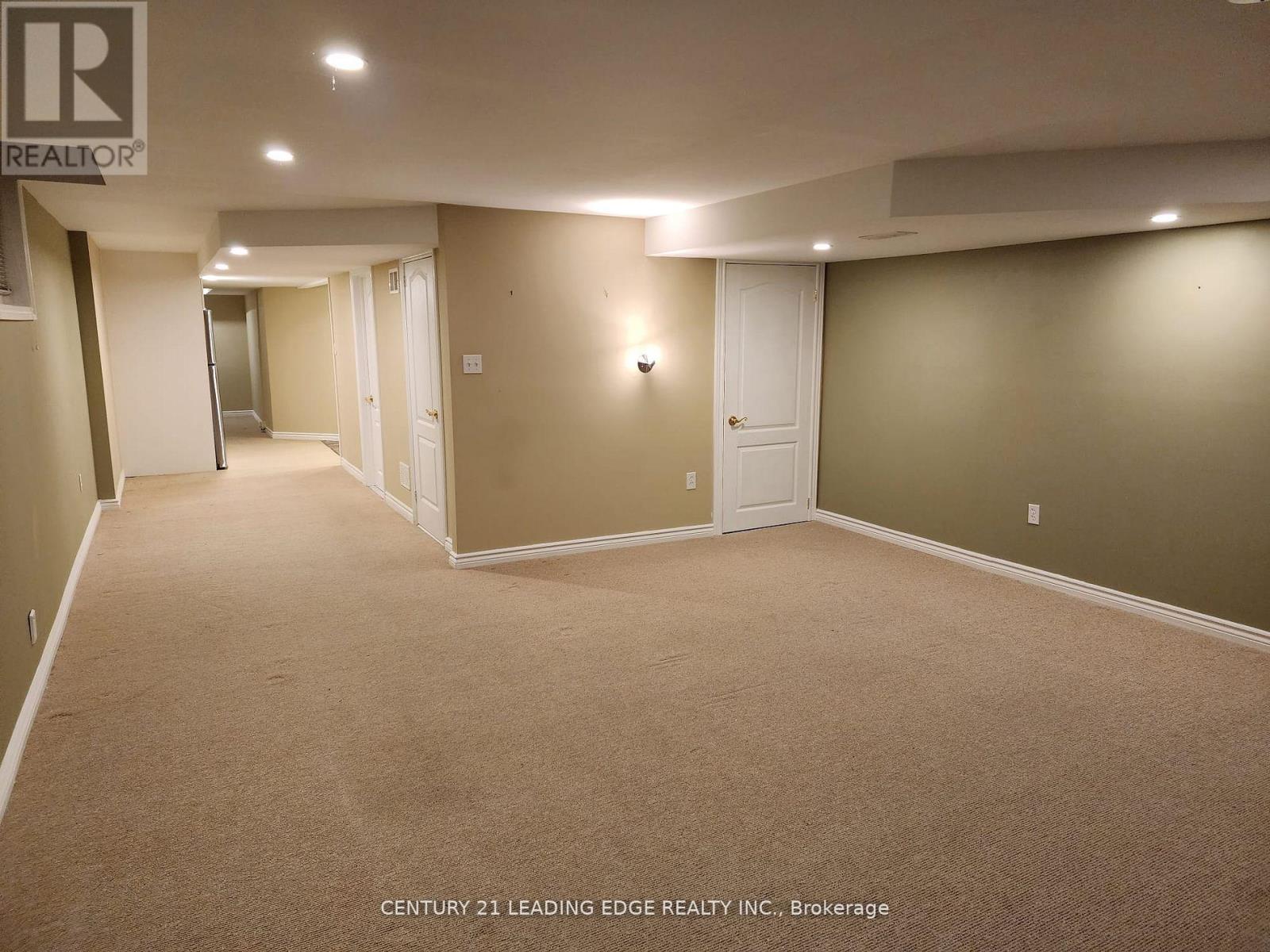 Lower - 1136 Hickory Hollow Glen, Mississauga, Ontario  L5W 1Z8 - Photo 8 - W12849440