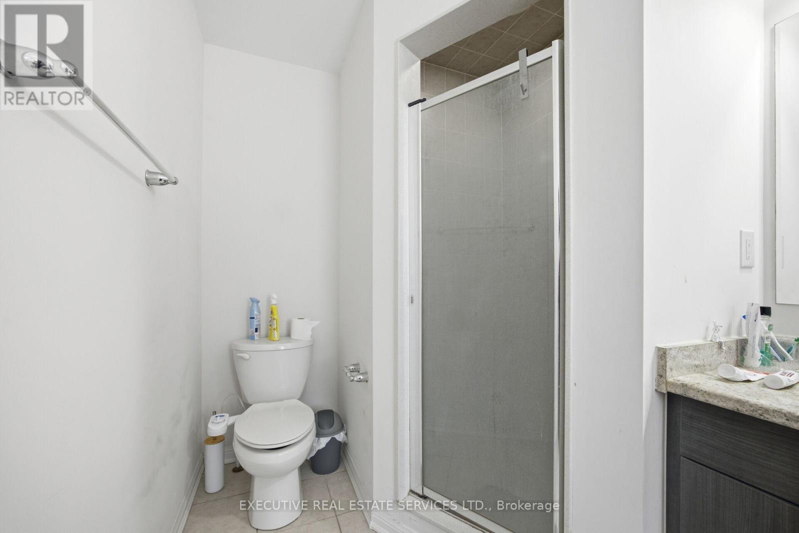 101 Mccleave Crescent, Brampton, Ontario  L6Y 4Y9 - Photo 33 - W12849464