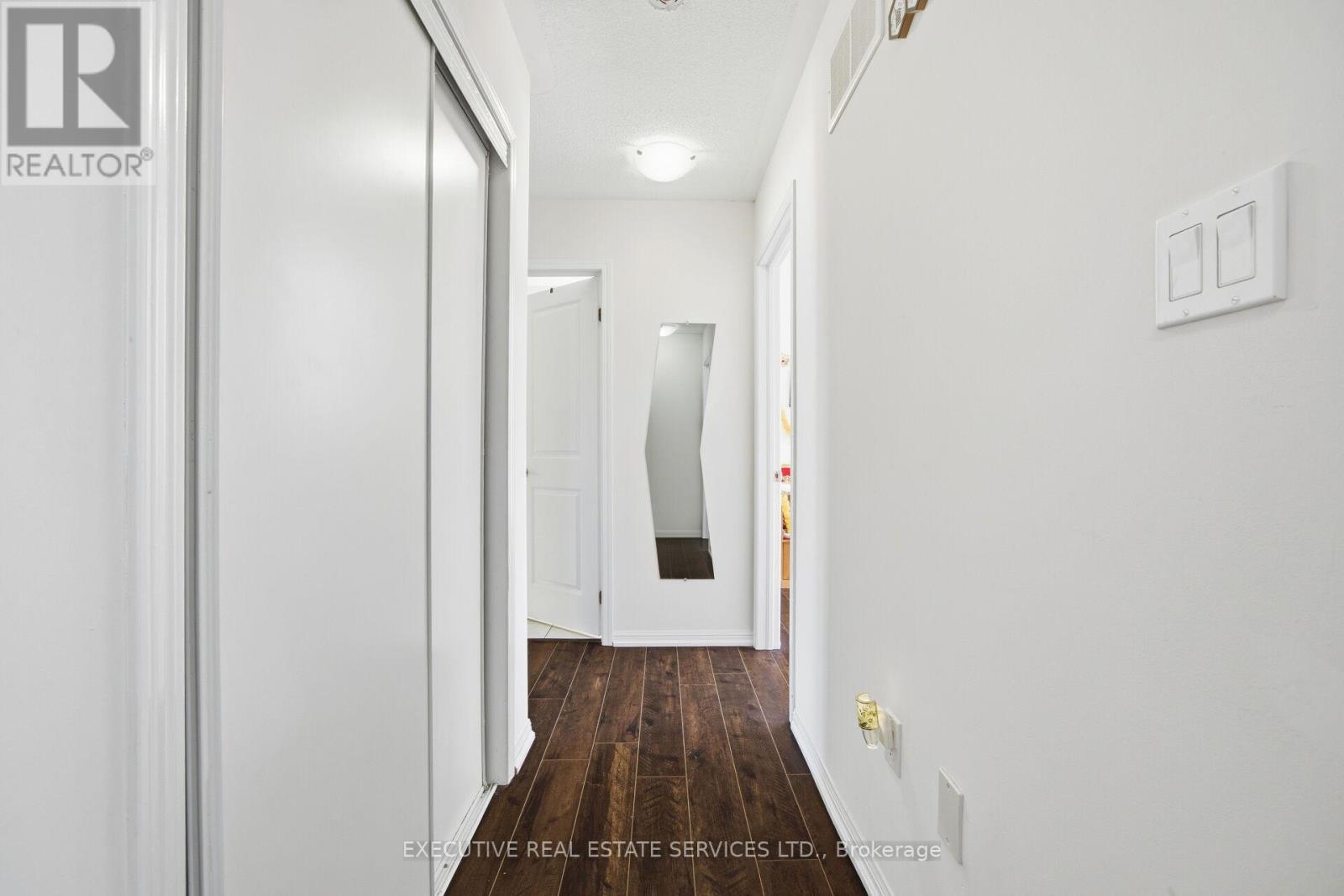 101 Mccleave Crescent, Brampton, Ontario  L6Y 4Y9 - Photo 39 - W12849464