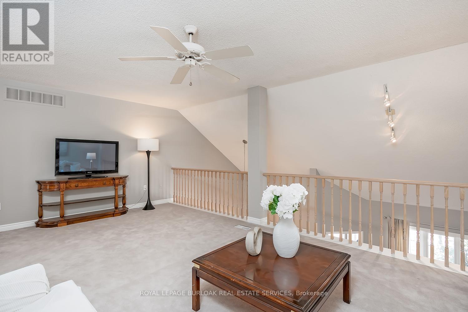 4138 Stonebridge Crescent, Burlington, Ontario  L7M 4N3 - Photo 30 - W12849470