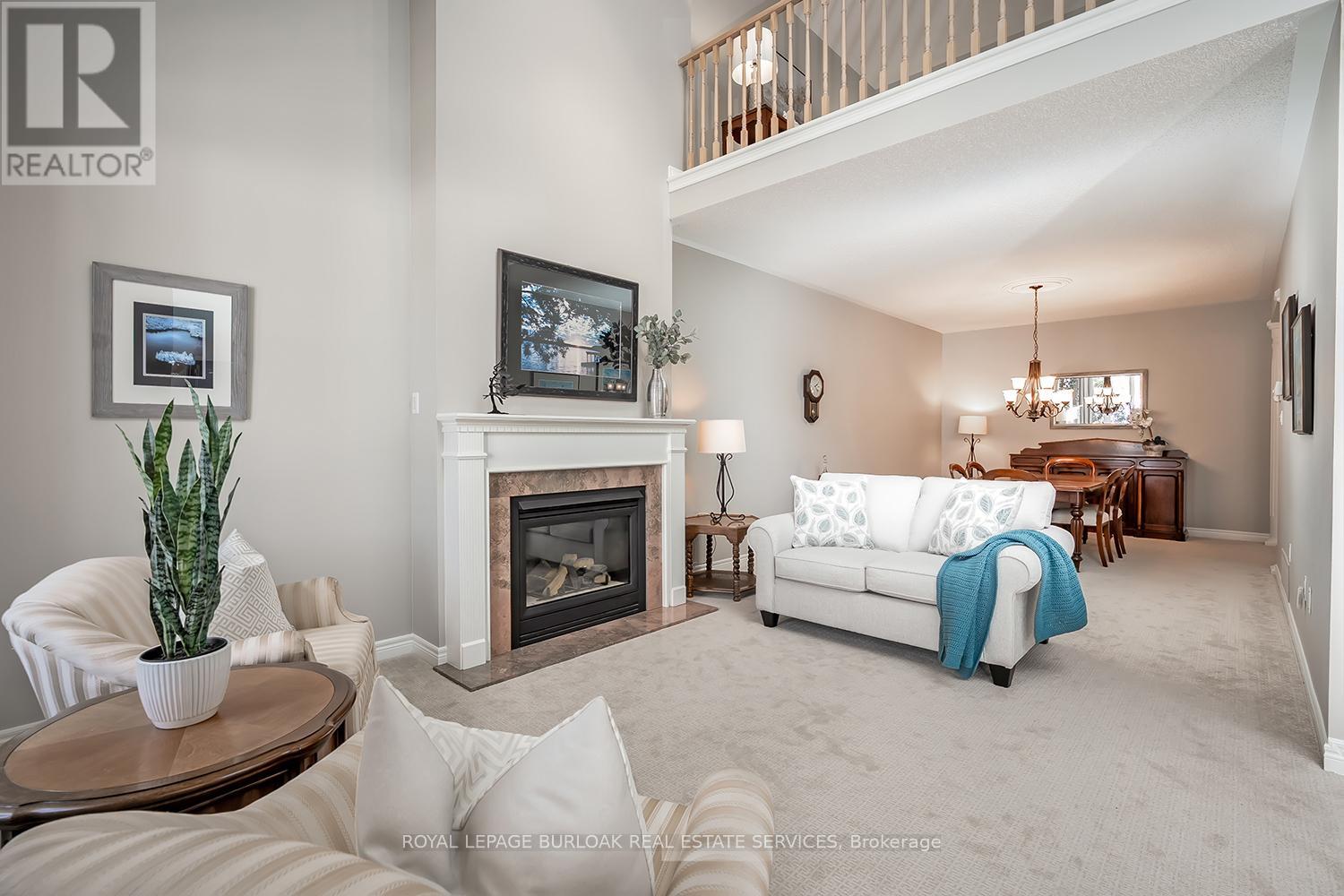 4138 Stonebridge Crescent, Burlington, Ontario  L7M 4N3 - Photo 9 - W12849470