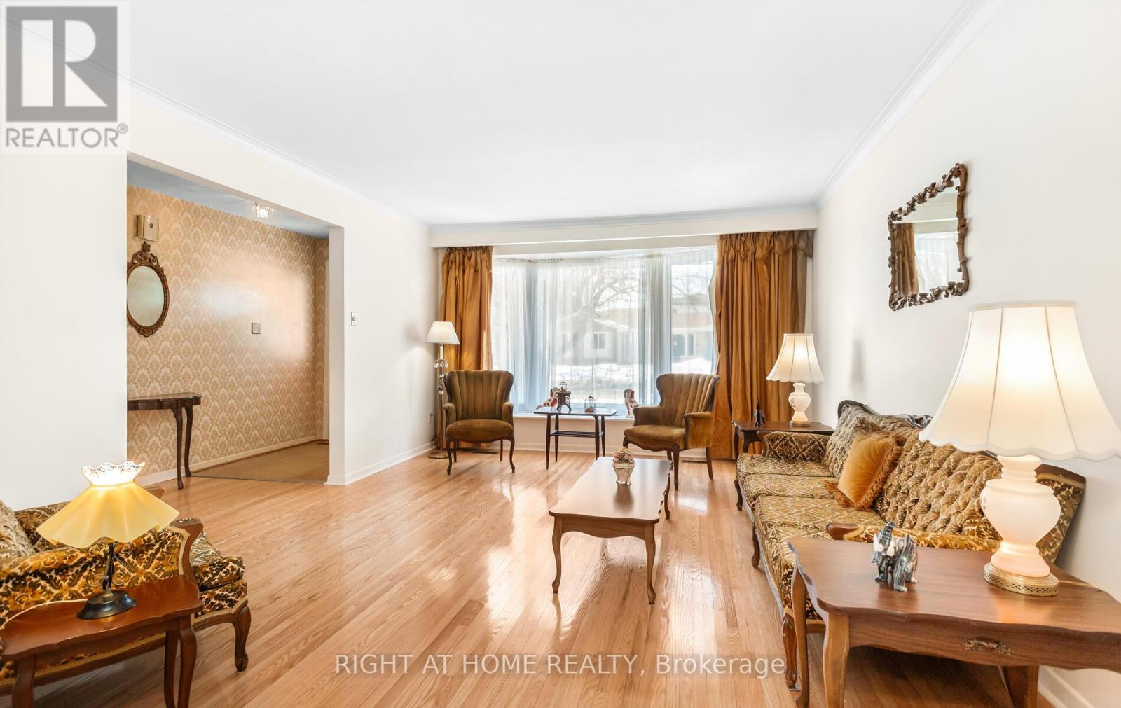 410 Bartley Bull Parkway, Brampton, Ontario  L6W 2L8 - Photo 8 - W12849484