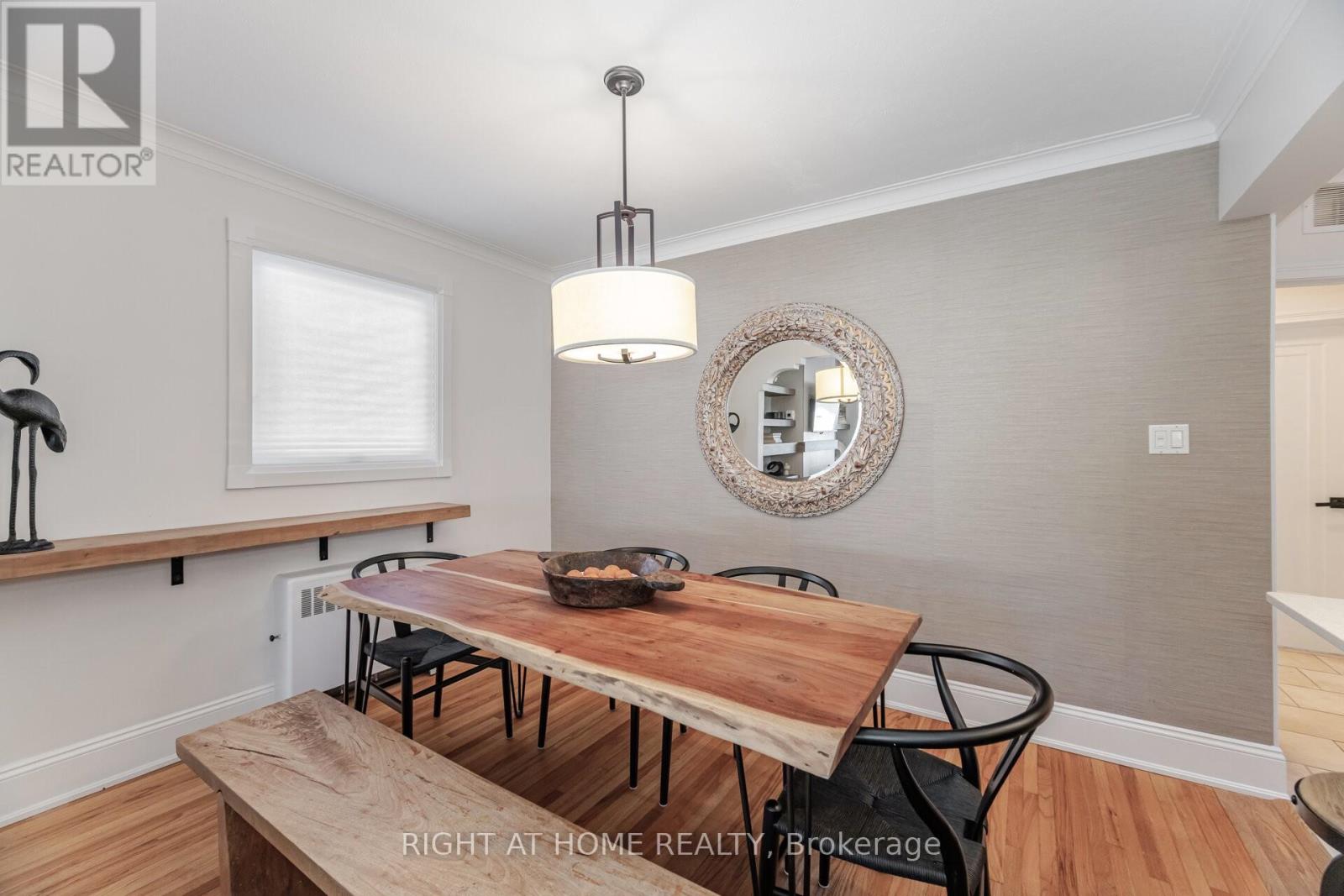 75 Emerald Crescent, Toronto, Ontario  M8V 2B5 - Photo 10 - W12849528