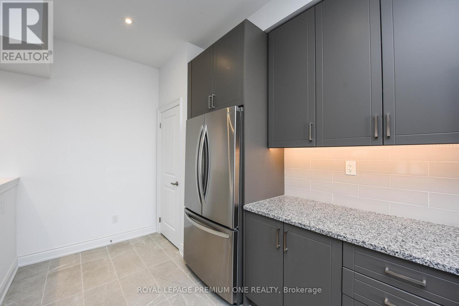 60 - 40 Lunar Crescent, Mississauga, Ontario  L5M 2R5 - Photo 10 - W12849532