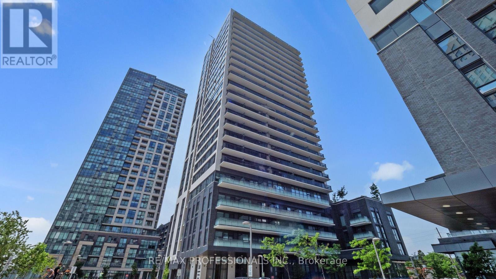 2410 - 30 SAMUEL WOOD WAY, Toronto, Ontario