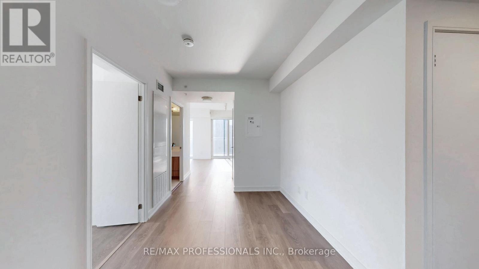 2410 - 30 Samuel Wood Way, Toronto, Ontario  M9B 0C9 - Photo 17 - W12849550