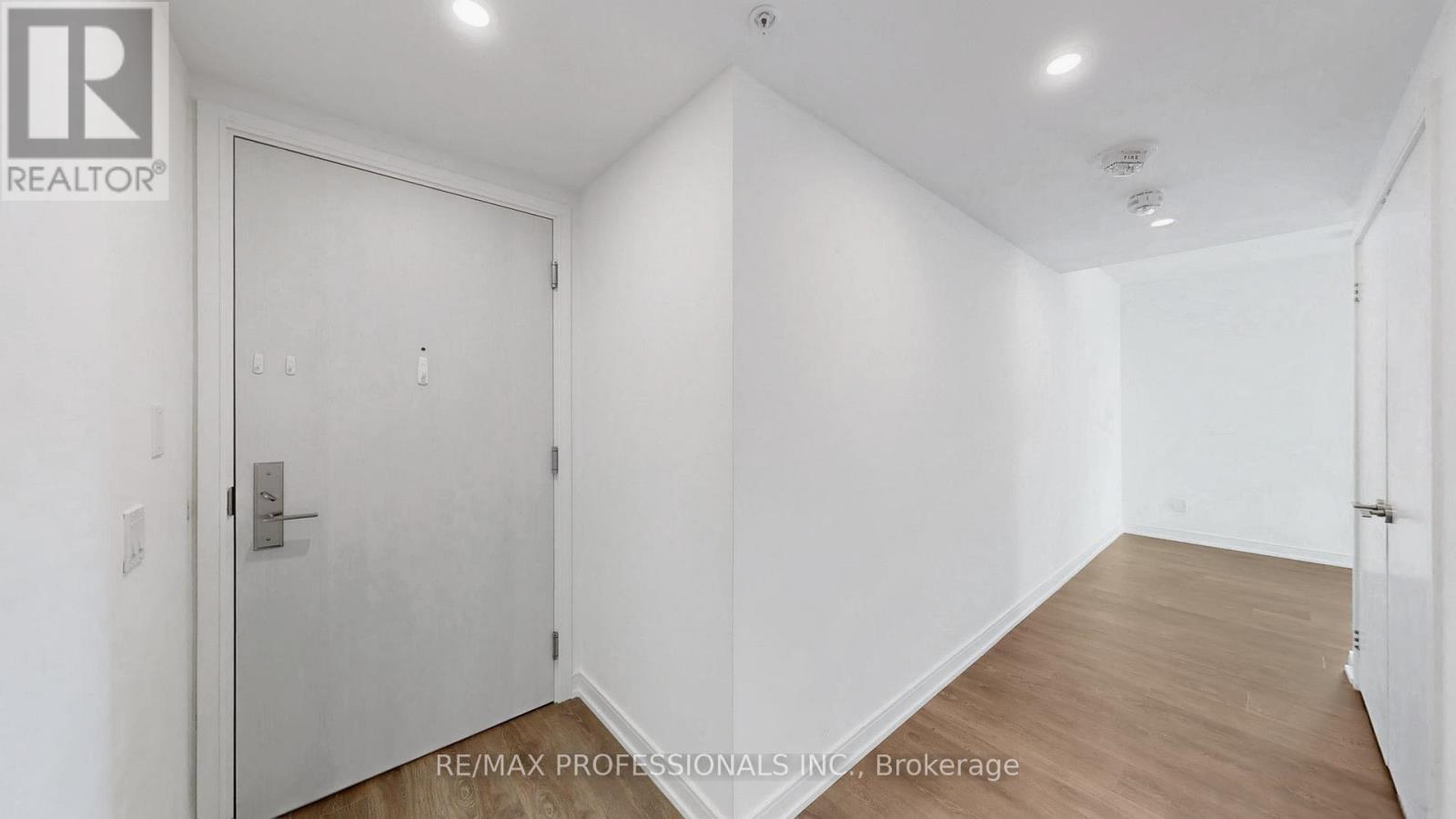 2410 - 30 Samuel Wood Way, Toronto, Ontario  M9B 0C9 - Photo 22 - W12849550